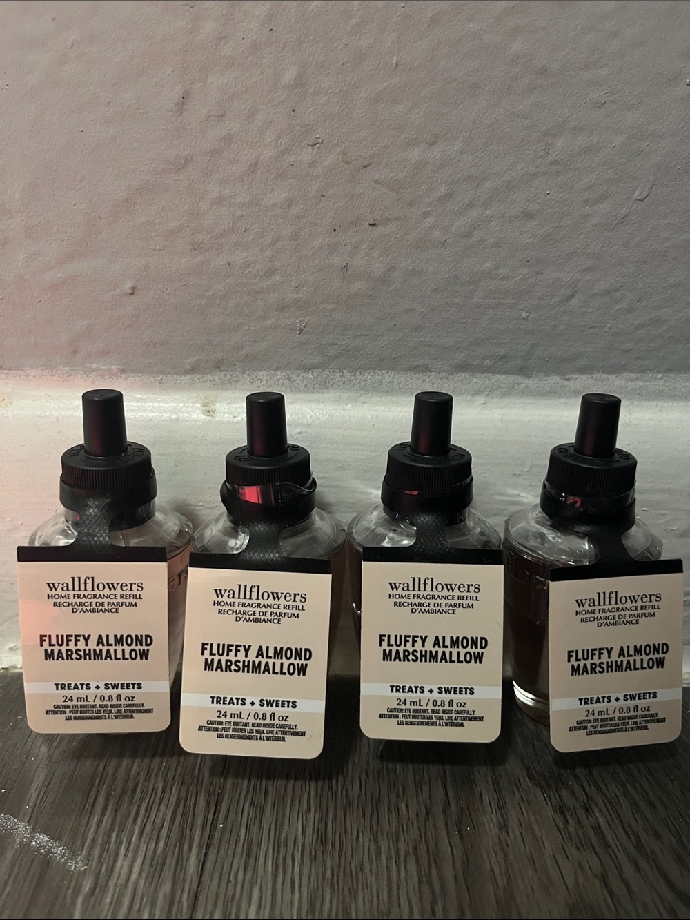 Bath & Body Works FLUFFY ALMOND MARSHMALLOW Wallflowers Home Fragrance Refills